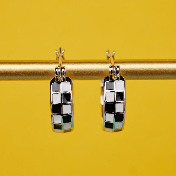 Checkerboard Huggies Earrings | Pura Vida