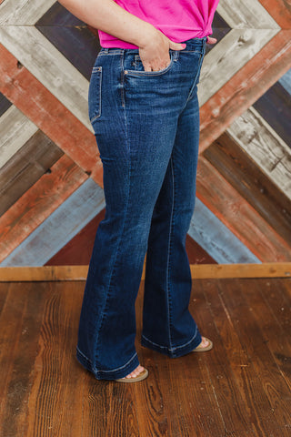 Fit to Fabulous Flare Judy Blue Jeans