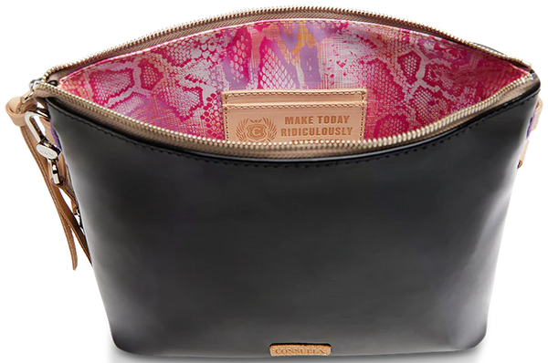 RITA DOWNTOWN CROSSBODY } Consuela