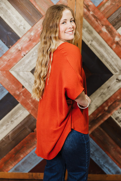 Oversized Basic V-Neck Top - Rust