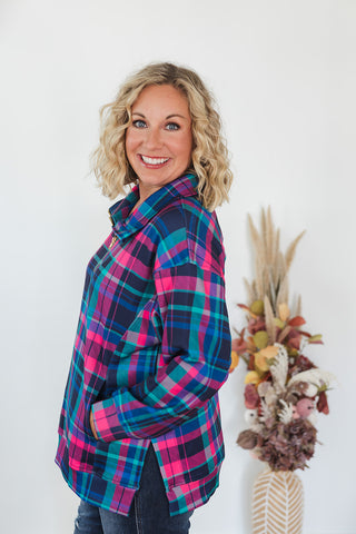 Everyday Pullover - Plaid Pop