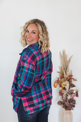 Everyday Pullover - Plaid Pop