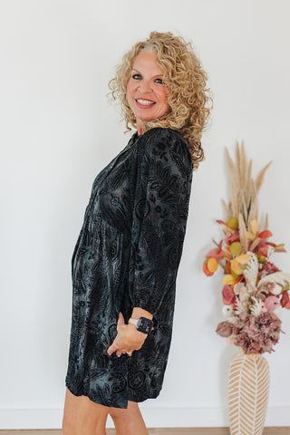 Vivid Velvet Dress - Black