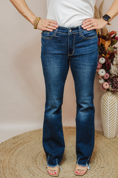 Baylor Mid-Rise Bootcut Judy Blue Jeans